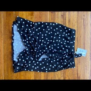 Polka dot women’s skirt with bow (with tags)